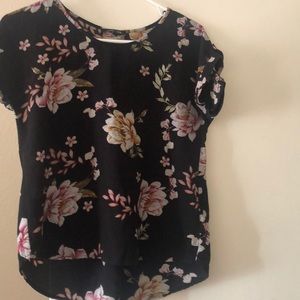 I am selling a small shirt